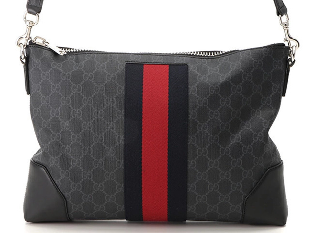 Gucci GG Supreme Shoulder Bag Gray Leather Interior